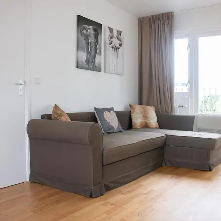 Free Parking, Large Near Zandvoort And Centre